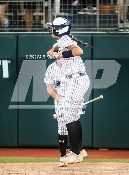 Thumbnail 3 in Crawford vs. Lovelady (UIL 2A State Championship game) photogallery.
