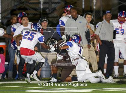 Thumbnail 3 in Serra @ Crespi photogallery.