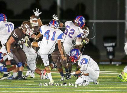 Thumbnail 2 in Serra @ Crespi photogallery.
