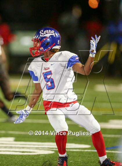 Thumbnail 3 in Serra @ Crespi photogallery.