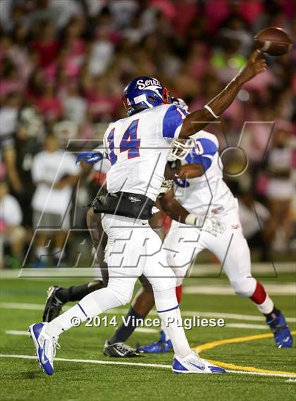 Thumbnail 1 in Serra @ Crespi photogallery.