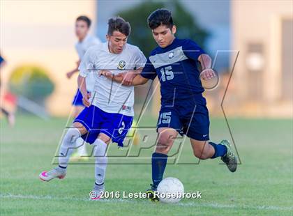 Thumbnail 2 in MacArthur vs. Boerne-Champion photogallery.