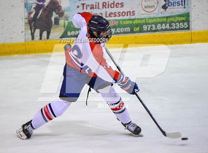Thumbnail 2 in Mountain Lakes @ West Morris Mendham (Halvorsen Cup Semi Final) photogallery.