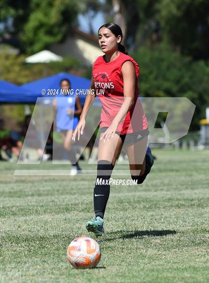 Thumbnail 2 in Santa Margarita vs. San Clemente (Summer League) photogallery.