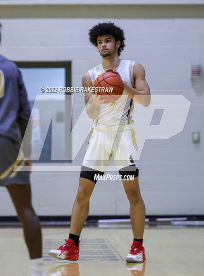 Thumbnail 3 in Kaufman @ Crandall photogallery.
