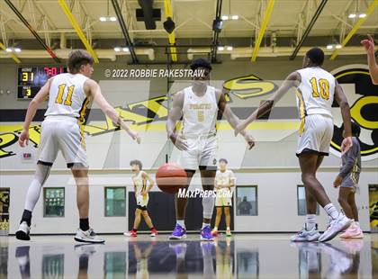 Thumbnail 1 in Kaufman @ Crandall photogallery.
