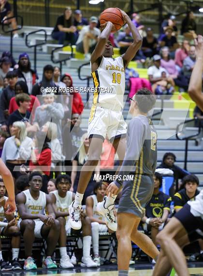 Thumbnail 3 in Kaufman @ Crandall photogallery.