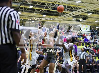 Thumbnail 3 in Kaufman @ Crandall photogallery.