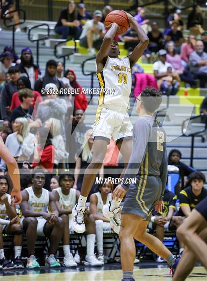 Thumbnail 2 in Kaufman @ Crandall photogallery.