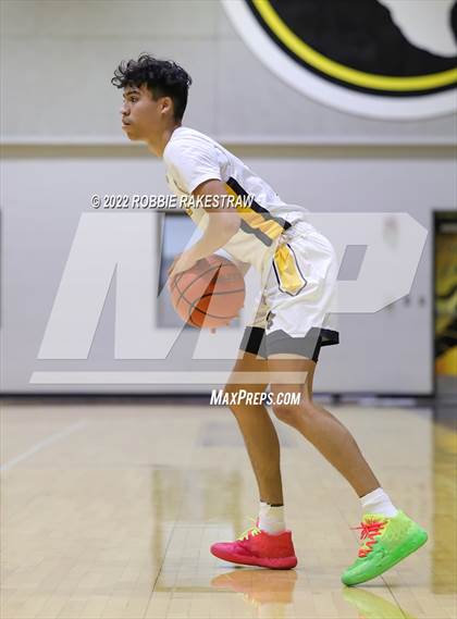 Thumbnail 3 in Kaufman @ Crandall photogallery.