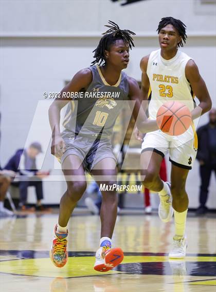 Thumbnail 3 in Kaufman @ Crandall photogallery.