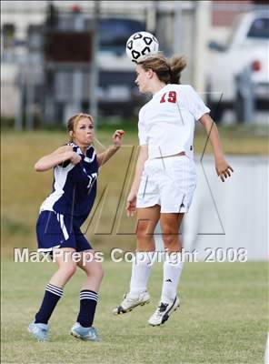Thumbnail 3 in Alief Elsik vs. Memorial (Spring Branch Tournament) photogallery.
