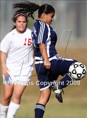 Thumbnail 1 in Alief Elsik vs. Memorial (Spring Branch Tournament) photogallery.
