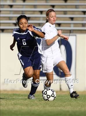Thumbnail 3 in Alief Elsik vs. Memorial (Spring Branch Tournament) photogallery.