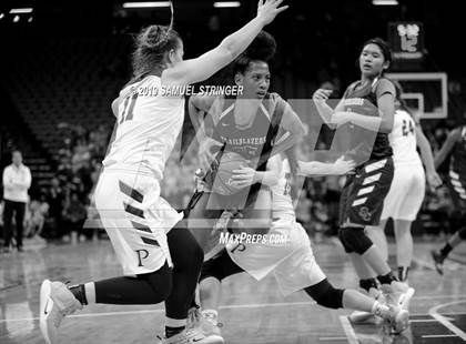 Thumbnail 3 in Pinewood vs. Sierra Canyon (CIF State Open Division Final) photogallery.