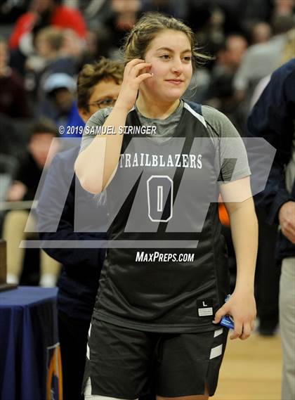 Thumbnail 3 in Pinewood vs. Sierra Canyon (CIF State Open Division Final) photogallery.