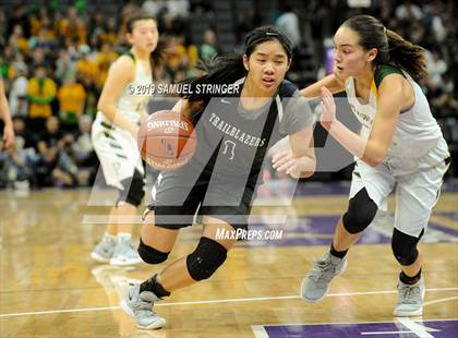 Thumbnail 1 in Pinewood vs. Sierra Canyon (CIF State Open Division Final) photogallery.