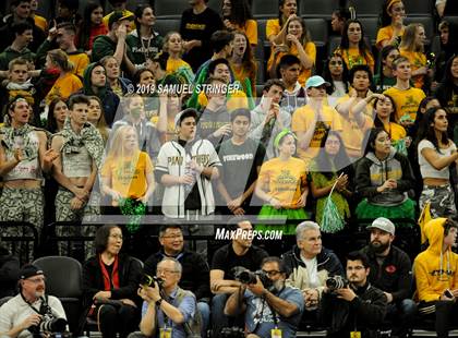 Thumbnail 1 in Pinewood vs. Sierra Canyon (CIF State Open Division Final) photogallery.