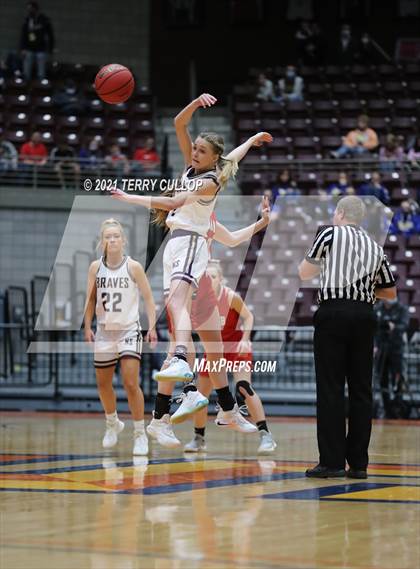Thumbnail 3 in Kanab vs. North Summit (UHSAA 2A Final) photogallery.