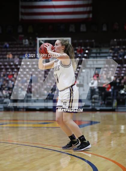 Thumbnail 3 in Kanab vs. North Summit (UHSAA 2A Final) photogallery.