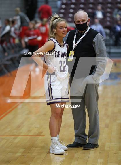 Thumbnail 3 in Kanab vs. North Summit (UHSAA 2A Final) photogallery.