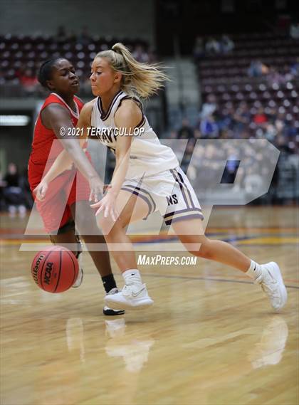 Thumbnail 3 in Kanab vs. North Summit (UHSAA 2A Final) photogallery.