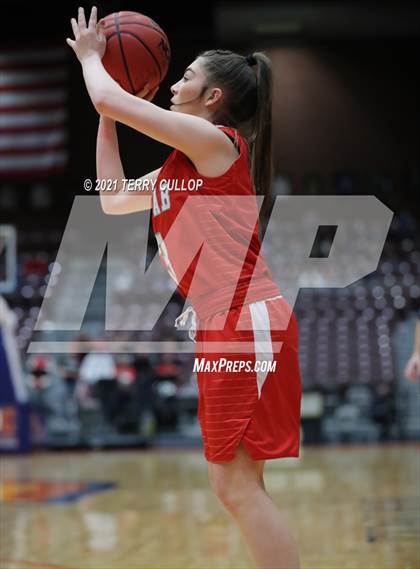Thumbnail 1 in Kanab vs. North Summit (UHSAA 2A Final) photogallery.
