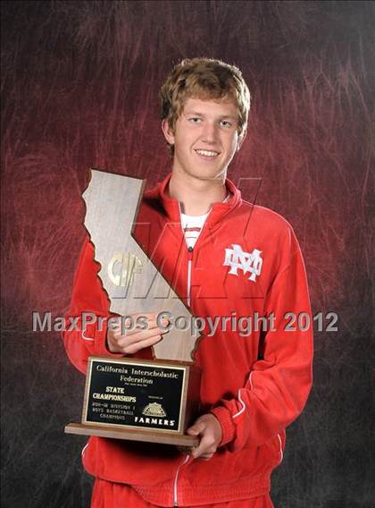 Thumbnail 2 in Mater Dei (CIF State D1 Award Photos) photogallery.
