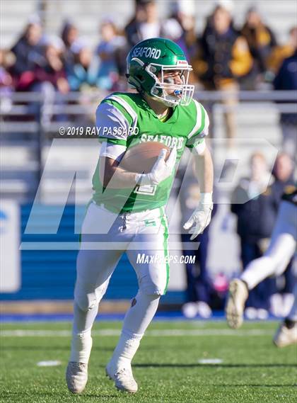 Thumbnail 2 in Seaford vs. Shoreham-Wading River (Long Island Division IV Championship) photogallery.