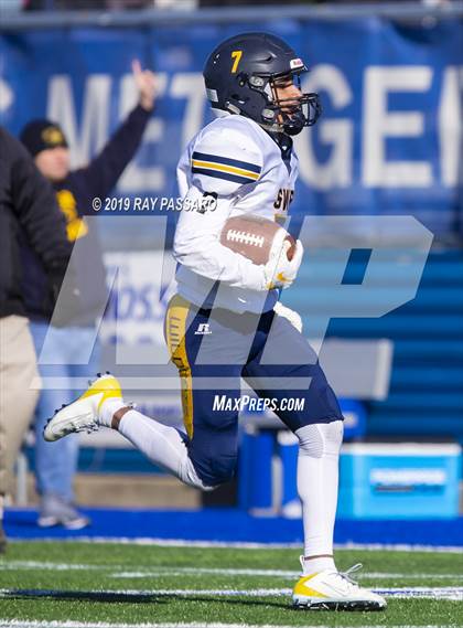 Thumbnail 3 in Seaford vs. Shoreham-Wading River (Long Island Division IV Championship) photogallery.