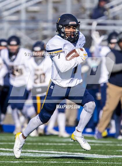 Thumbnail 1 in Seaford vs. Shoreham-Wading River (Long Island Division IV Championship) photogallery.