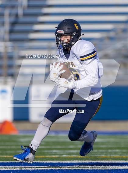Thumbnail 3 in Seaford vs. Shoreham-Wading River (Long Island Division IV Championship) photogallery.
