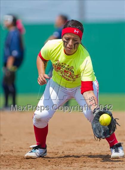 Thumbnail 1 in O'Connor vs Converse Judson (UIL Region 4 Area Playoff) photogallery.