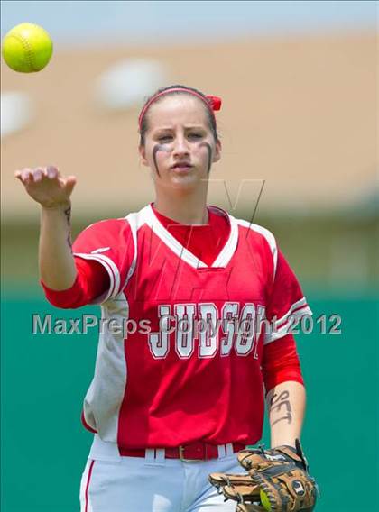 Thumbnail 1 in O'Connor vs Converse Judson (UIL Region 4 Area Playoff) photogallery.