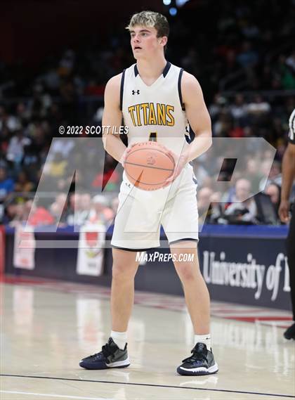 Thumbnail 1 in Taft vs. Ottawa-Glandorf (OHSAA D3 Final)  photogallery.