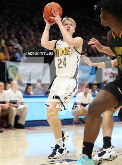 Thumbnail 3 in Taft vs. Ottawa-Glandorf (OHSAA D3 Final)  photogallery.
