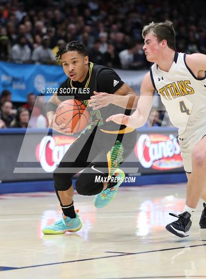 Thumbnail 2 in Taft vs. Ottawa-Glandorf (OHSAA D3 Final)  photogallery.