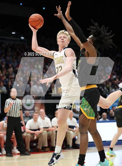 Thumbnail 2 in Taft vs. Ottawa-Glandorf (OHSAA D3 Final)  photogallery.