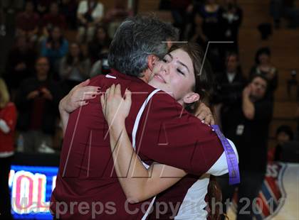 Thumbnail 2 in Parker vs. Sacred Heart Prep (CIF State D4 Final) photogallery.