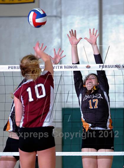 Thumbnail 2 in Parker vs. Sacred Heart Prep (CIF State D4 Final) photogallery.