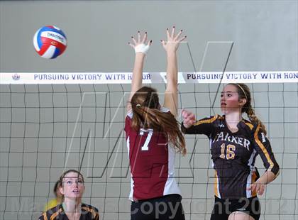 Thumbnail 1 in Parker vs. Sacred Heart Prep (CIF State D4 Final) photogallery.