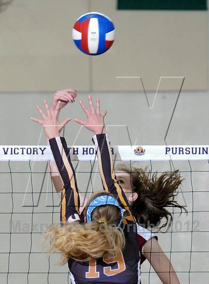 Thumbnail 1 in Parker vs. Sacred Heart Prep (CIF State D4 Final) photogallery.