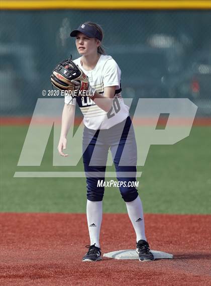 Thumbnail 3 in Little Elm vs Frisco Independence (Allen Tournament) photogallery.