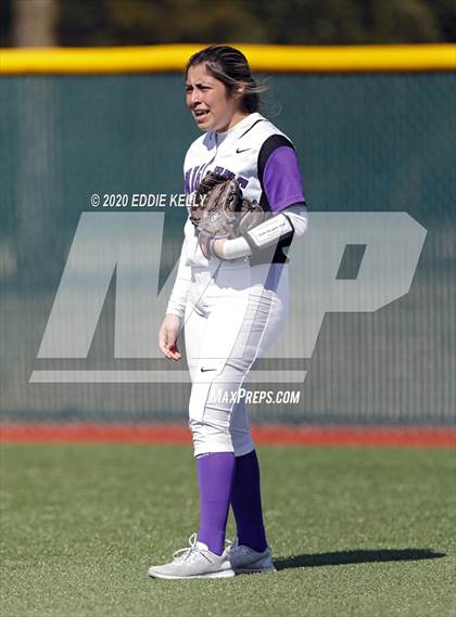 Thumbnail 2 in Little Elm vs Frisco Independence (Allen Tournament) photogallery.