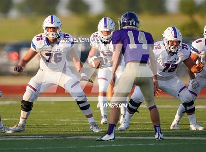Thumbnail 1 in Graham @ Alvarado photogallery.