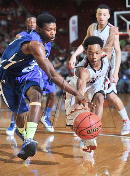 Thumbnail 1 in Webb vs. Statesville (NCHSAA 3A Final) photogallery.