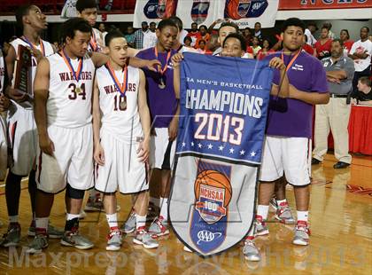 Thumbnail 2 in Webb vs. Statesville (NCHSAA 3A Final) photogallery.