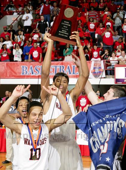 Thumbnail 1 in Webb vs. Statesville (NCHSAA 3A Final) photogallery.