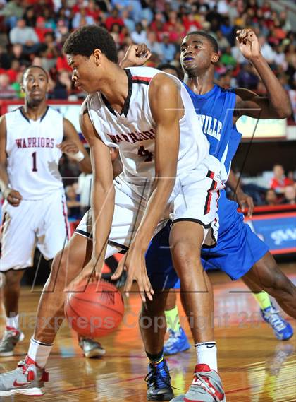 Thumbnail 3 in Webb vs. Statesville (NCHSAA 3A Final) photogallery.