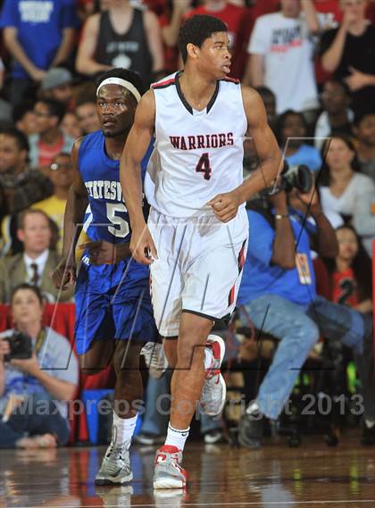 Thumbnail 3 in Webb vs. Statesville (NCHSAA 3A Final) photogallery.